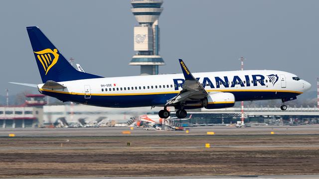 9H-QDE:Boeing 737-800:Ryanair